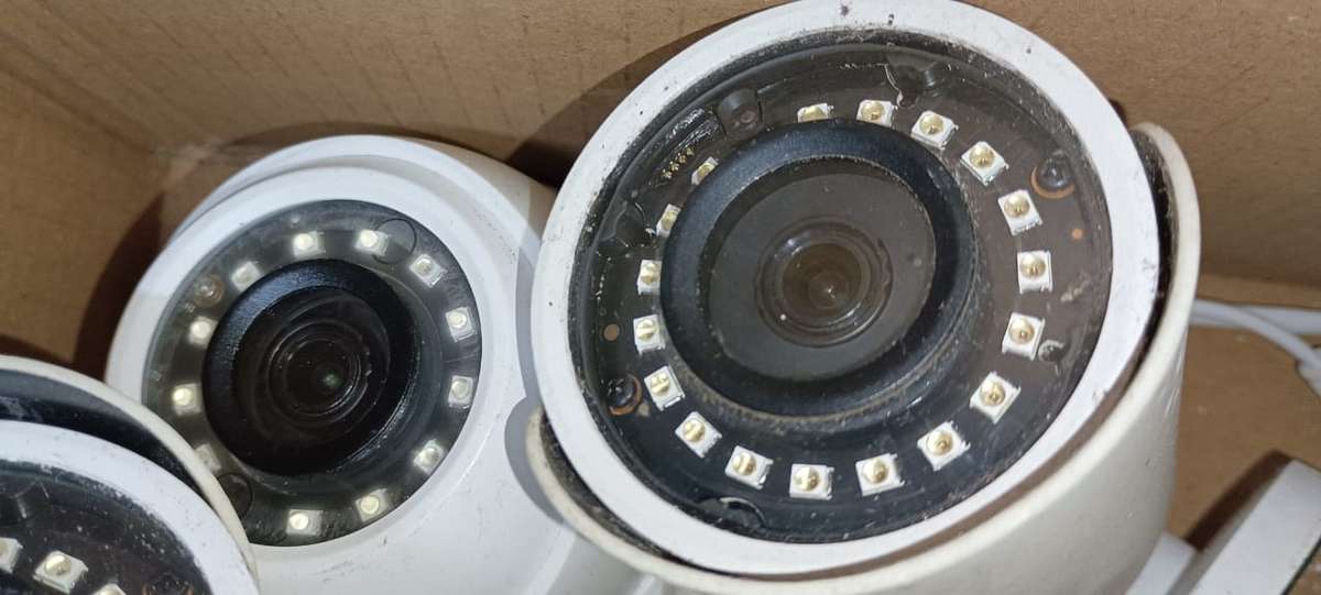 Security cameras Box nr2 All AS IS