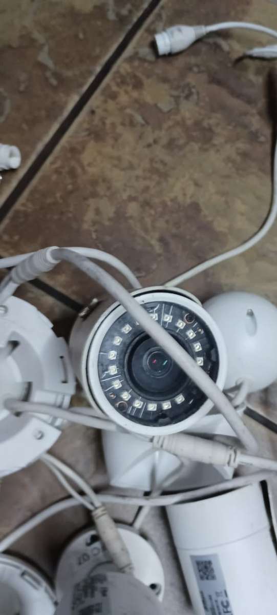 Cameras, screen ect ALL AS IS