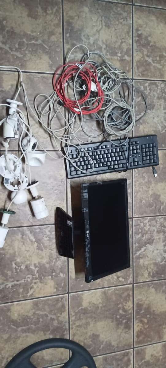 Cameras, screen ect ALL AS IS