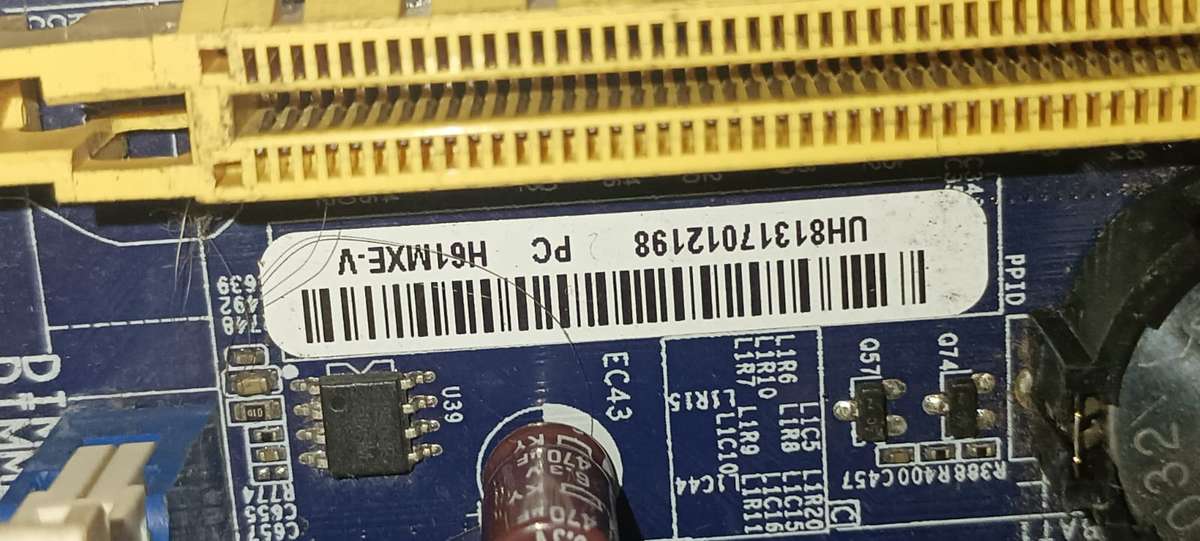 Foxconn Motherboard and cpu I3