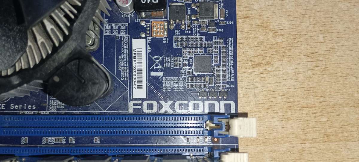 Foxconn Motherboard and cpu I3