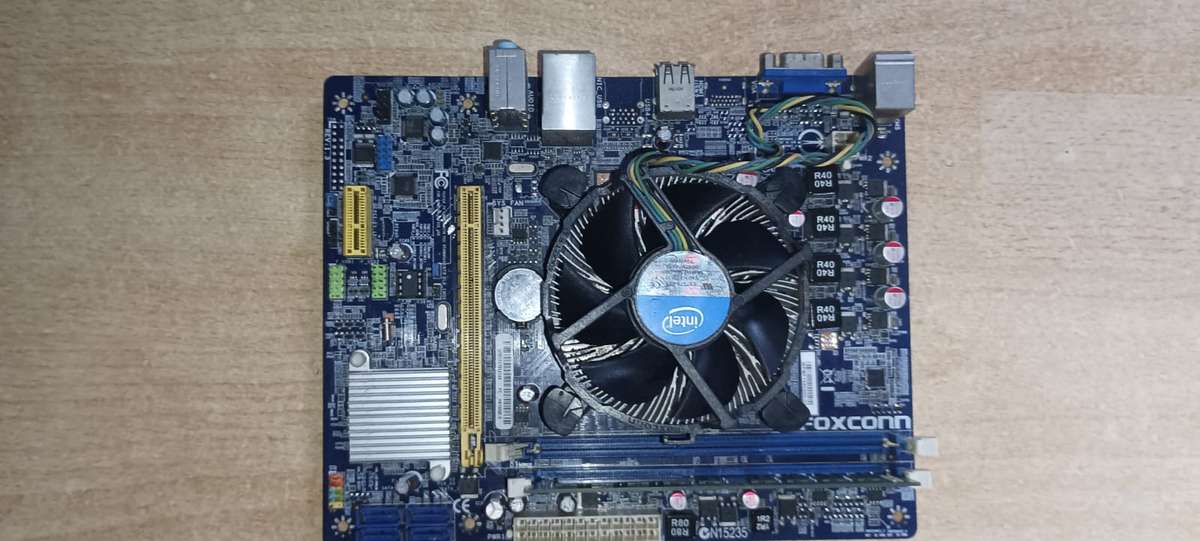 Foxconn Motherboard and cpu I3