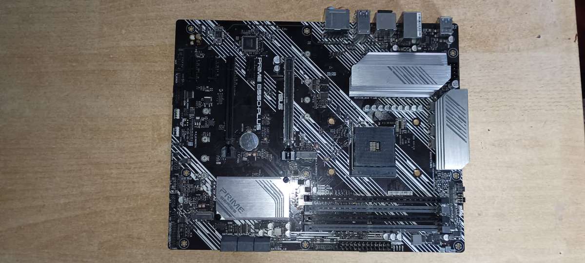 AMD Prime B550-PLUS Socket AM4 DDR4 ATX motherboard