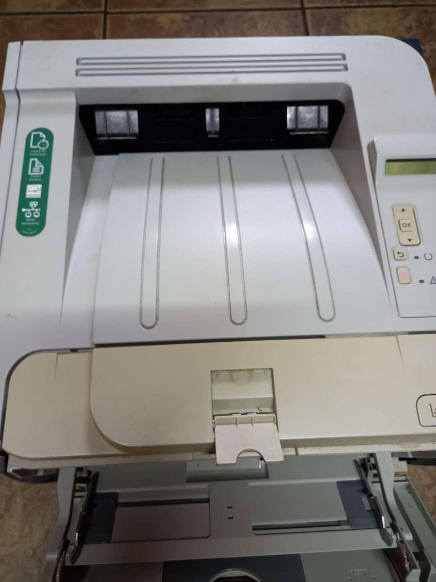 HP laser jet p2050dn mono printer