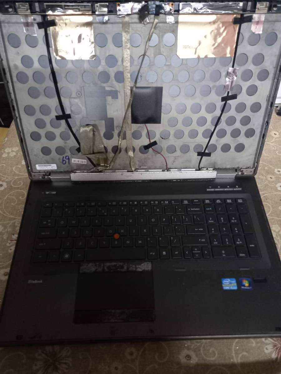 HP laptop *not working*