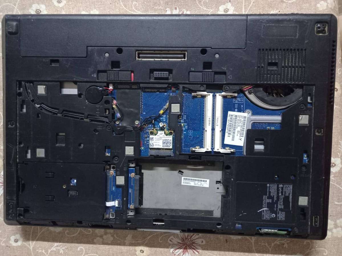 HP laptop *not working*