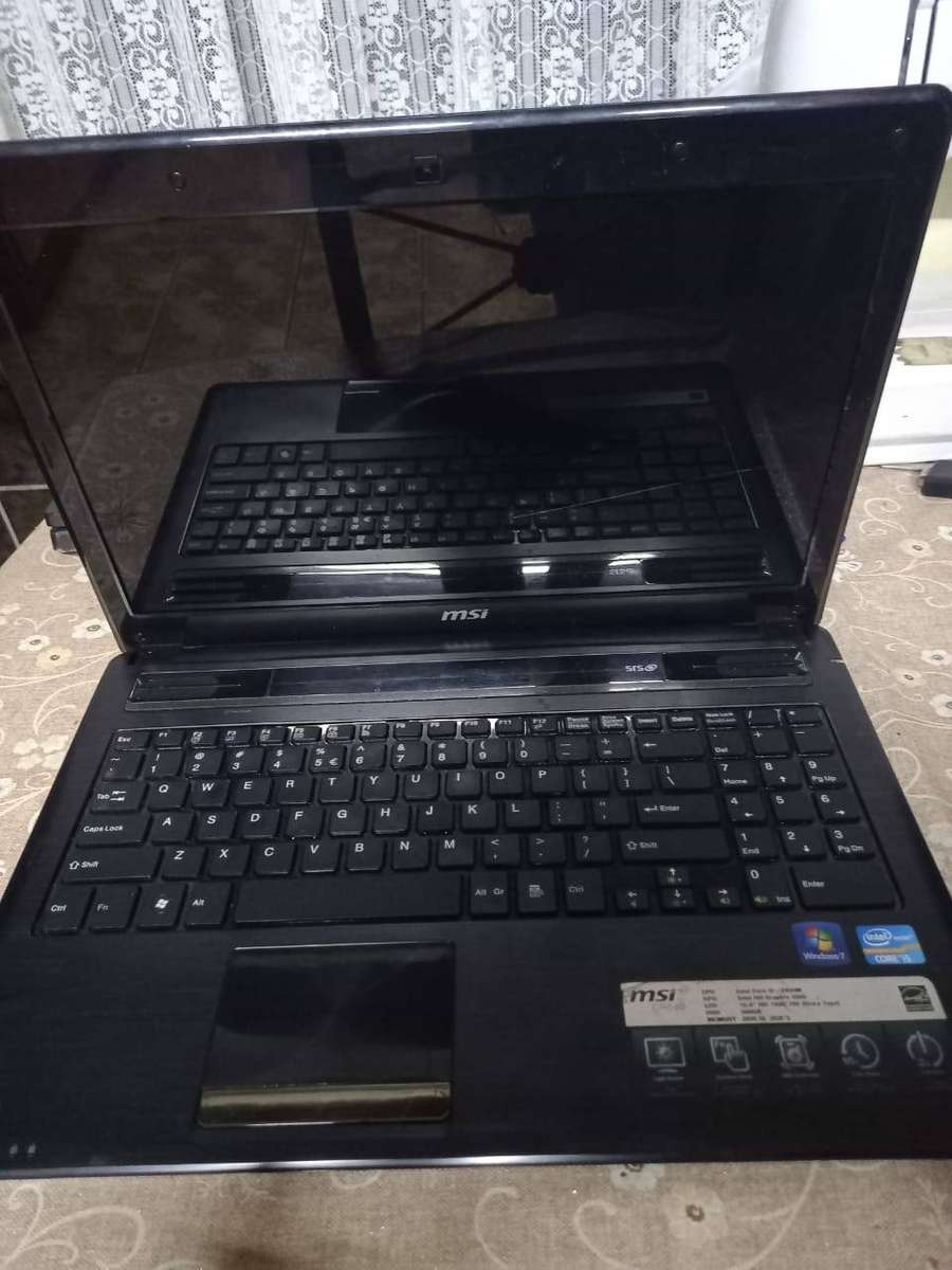 MSI CR640 i5 as is *not working*