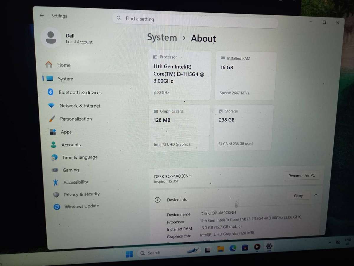 Dell I3 11th gen Inspiron 15