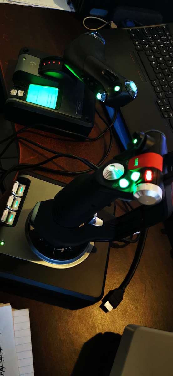 Logitech X52 Professional H.O.T.A.S