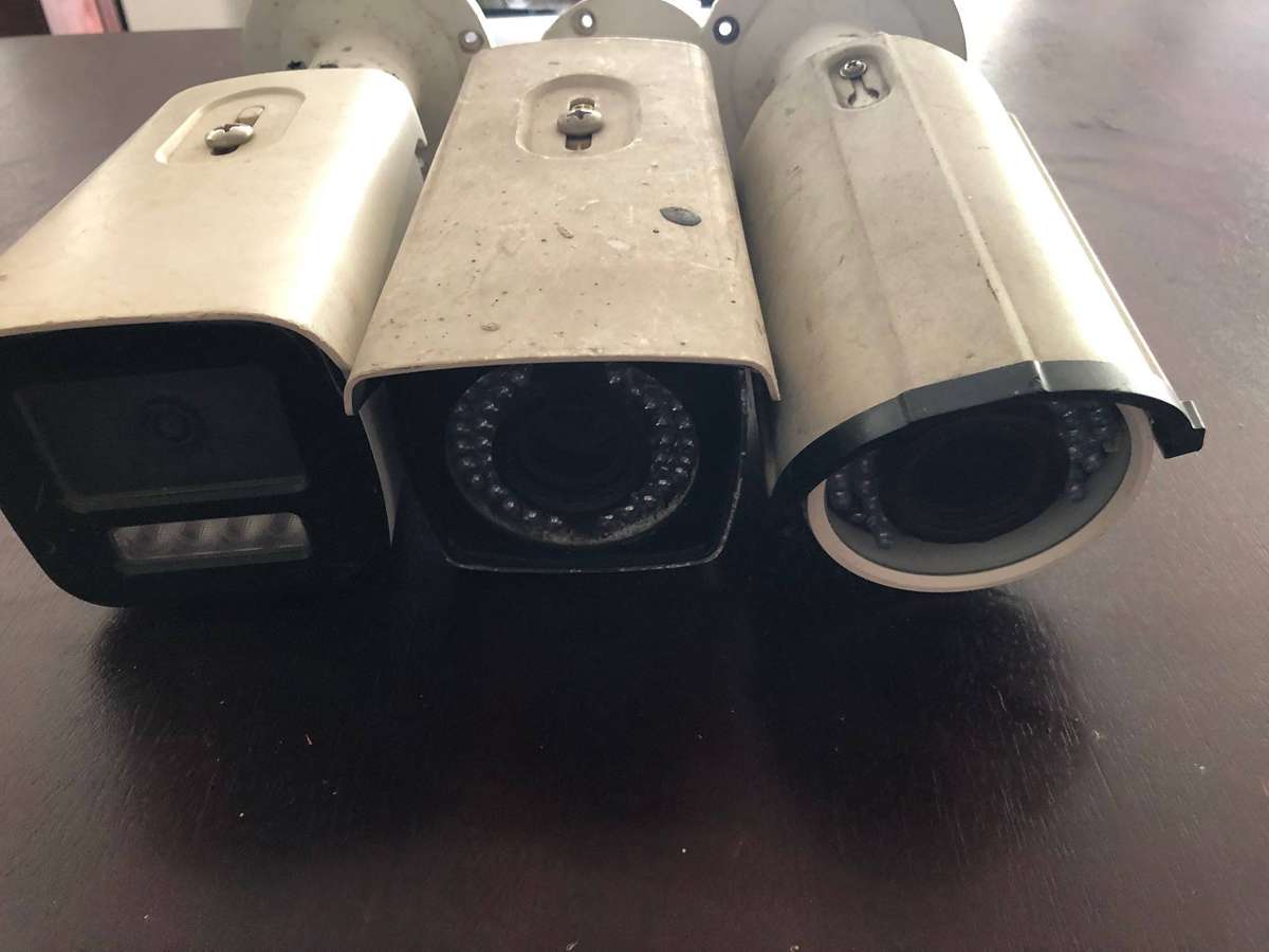 3 x HIKVISION Cameras - untested