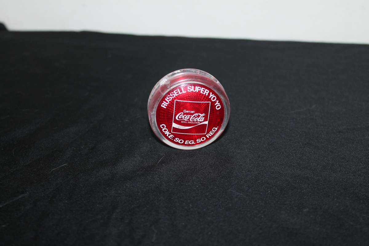 Russell Super Yoyo Coke
