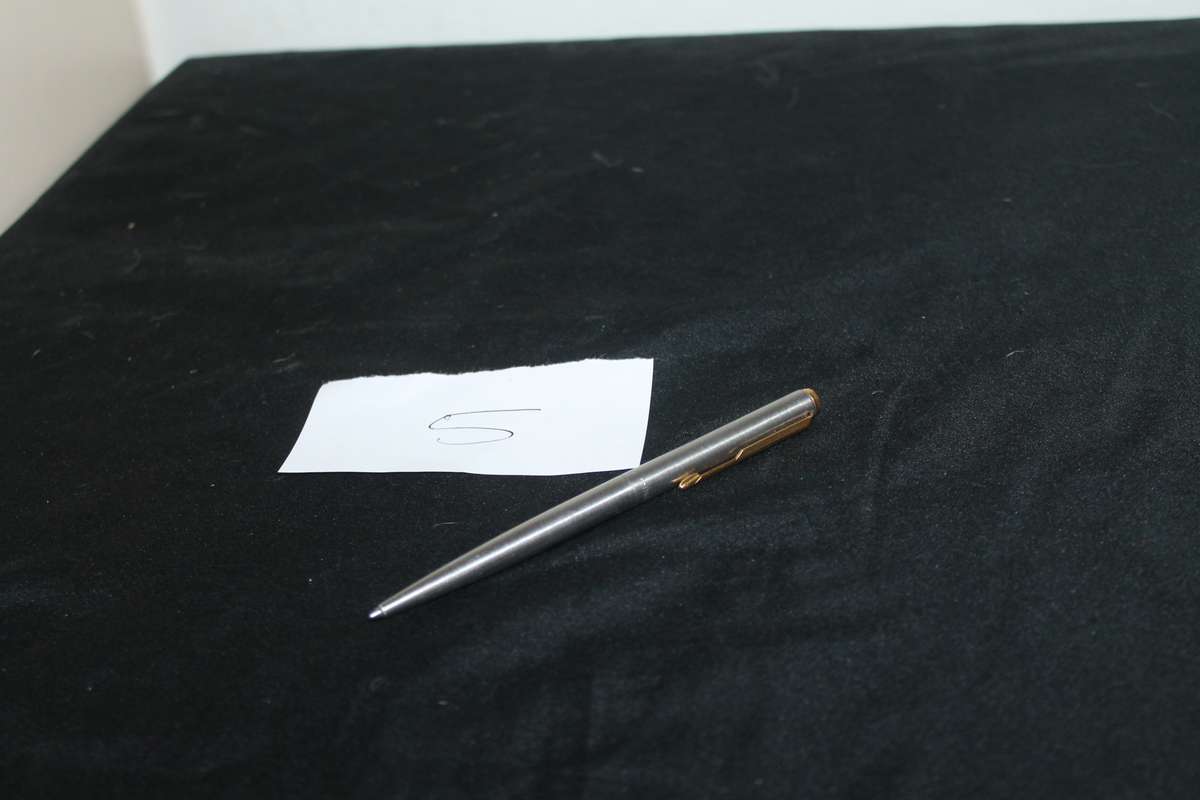 Parker Pen Brushed Silver