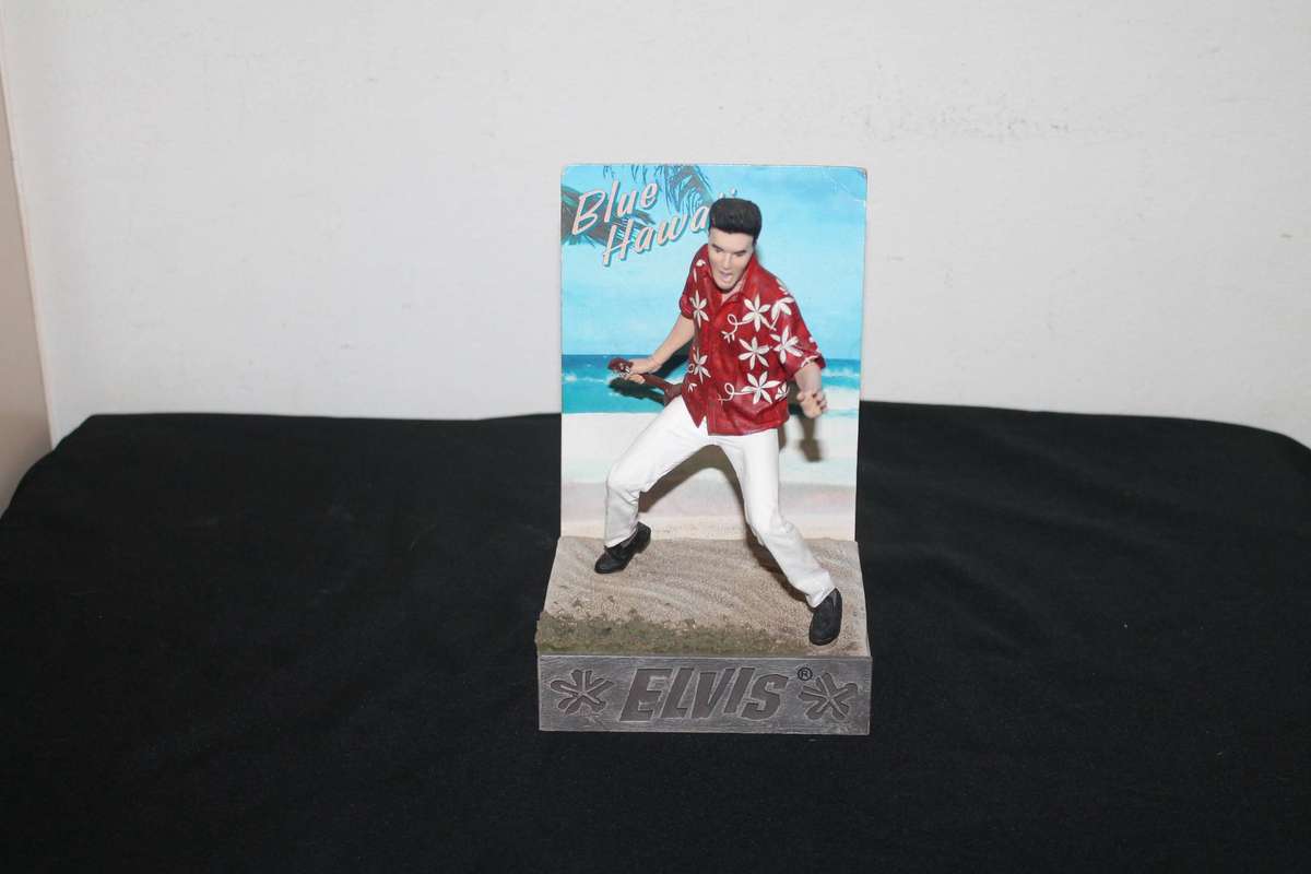 Elvis Presley Figure No 5 Blue Hawaii
