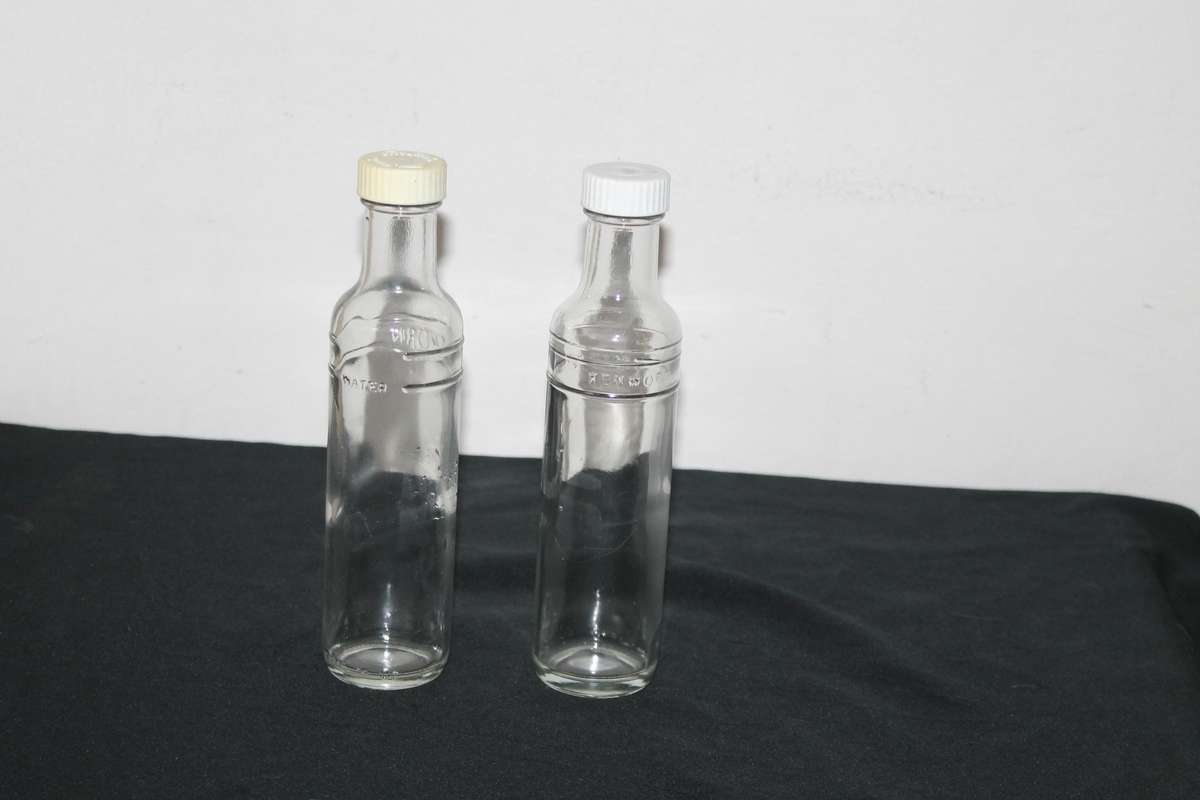 2 Kenwood Glass Soda Stream Bottles