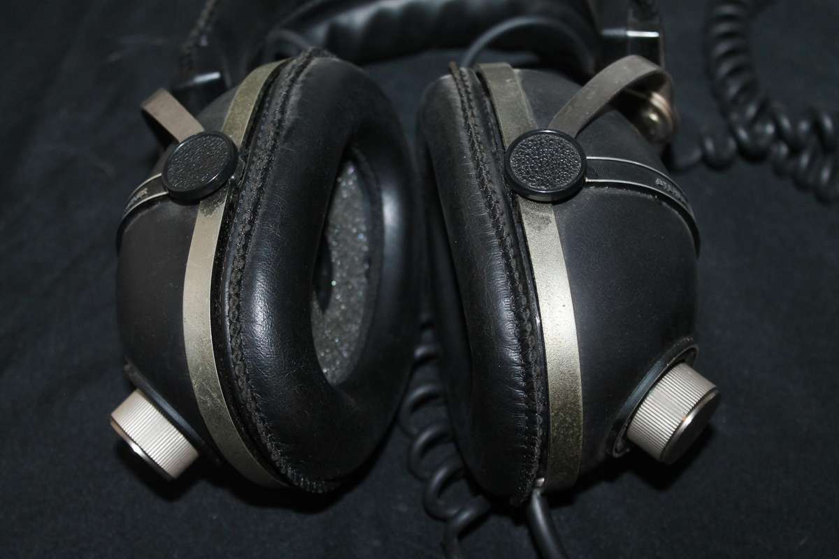 Vintage Pioneer Headphones