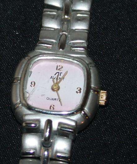 2 Ladies wrist watches