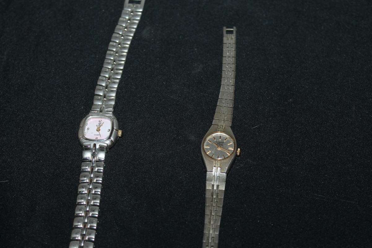 2 Ladies wrist watches