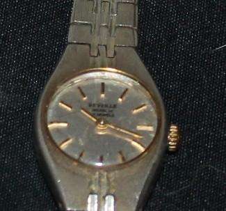 2 Ladies wrist watches