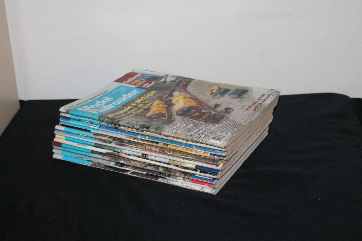 Model Railroader 12 Issues 1995