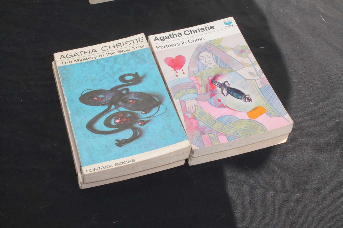 9 Agatha Christie Novels