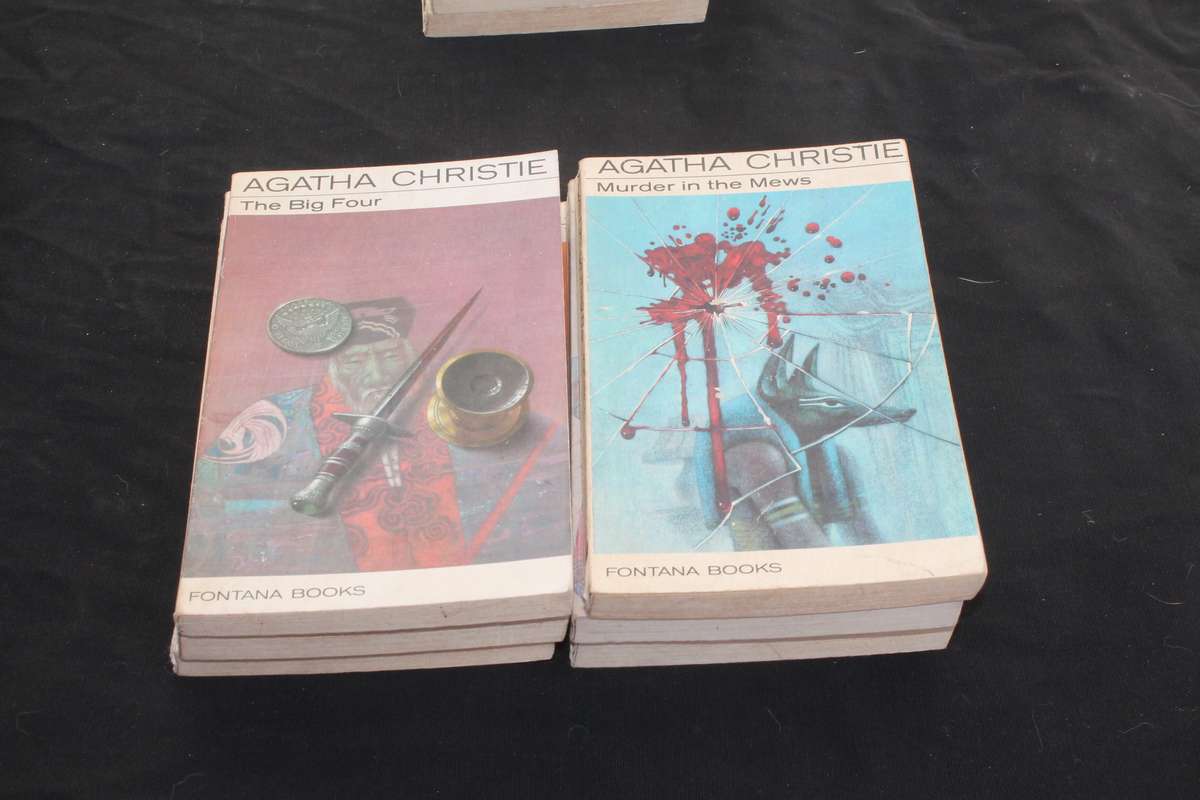 9 Agatha Christie Novels