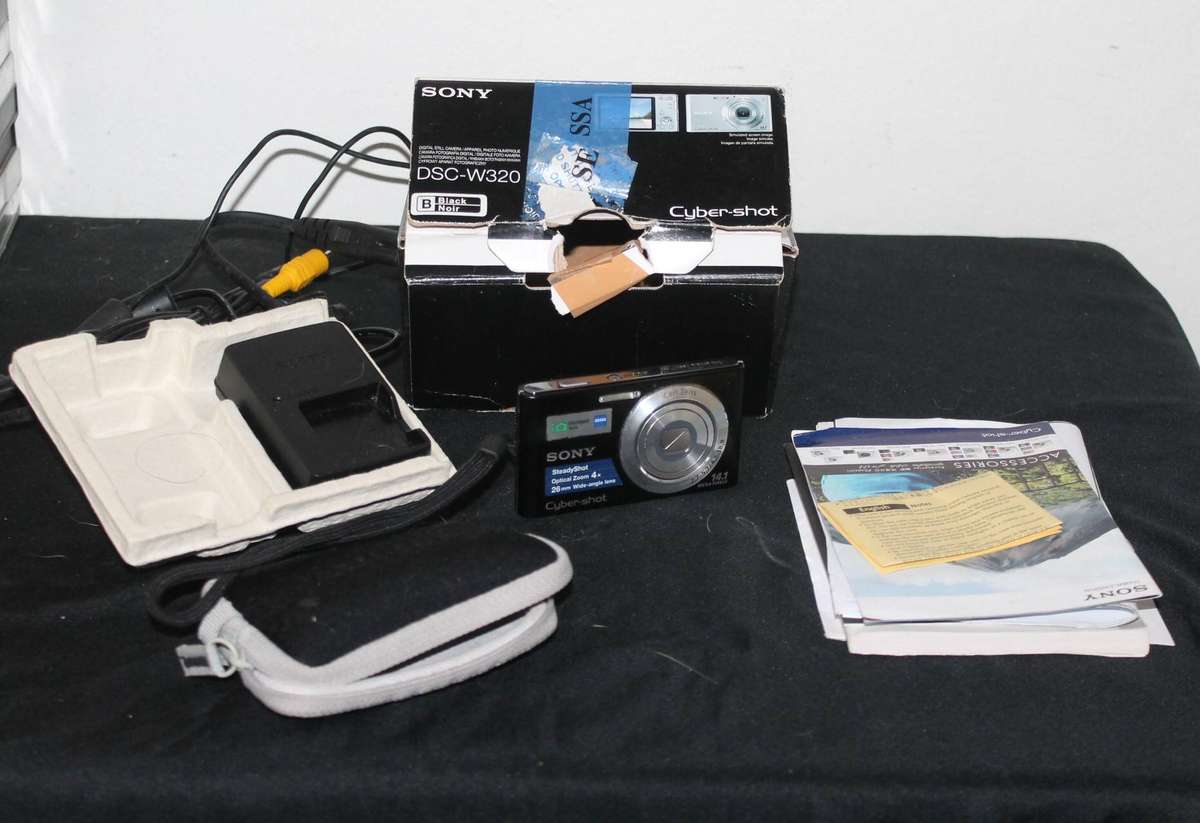 Boxed Sony Cybershot