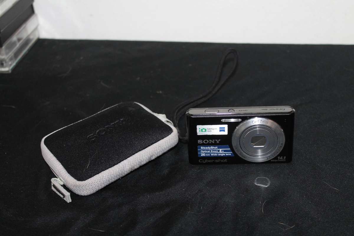 Boxed Sony Cybershot