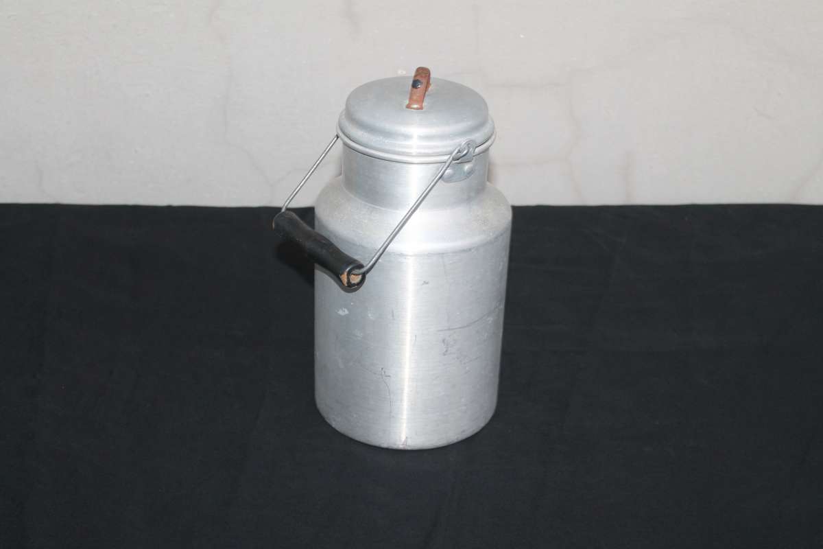 Aluminum "Billy" Can