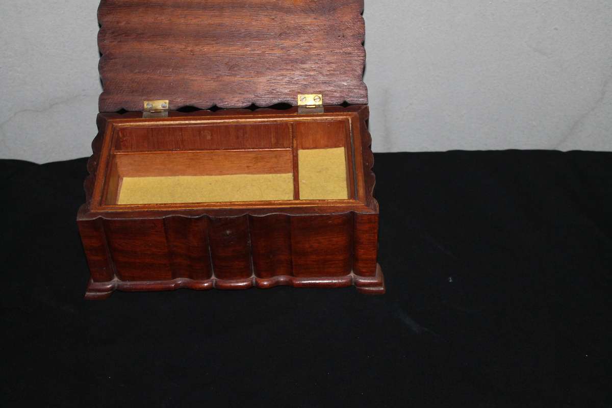 Wooden Jewlery box
