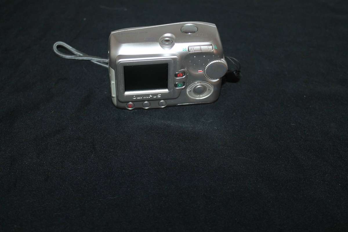 Olympus FE115
