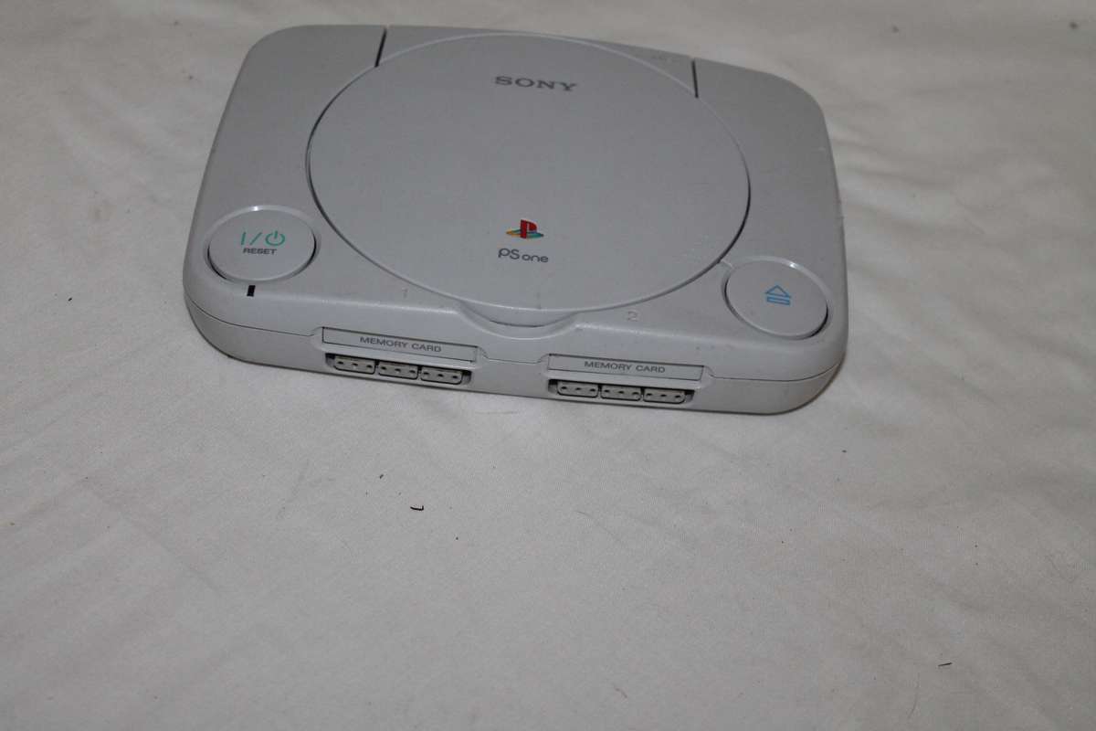 PSOne with controller Spares Repairs