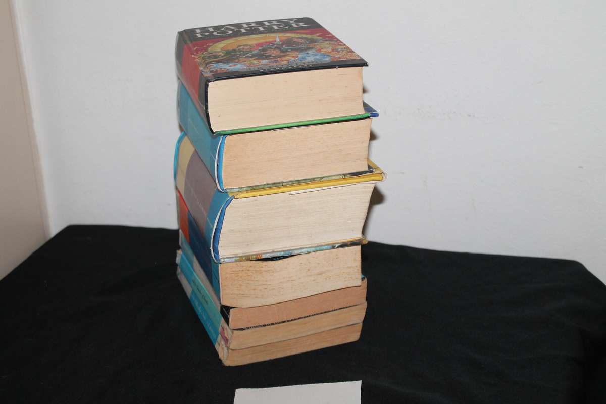 7 Harry Potter Novels No 4