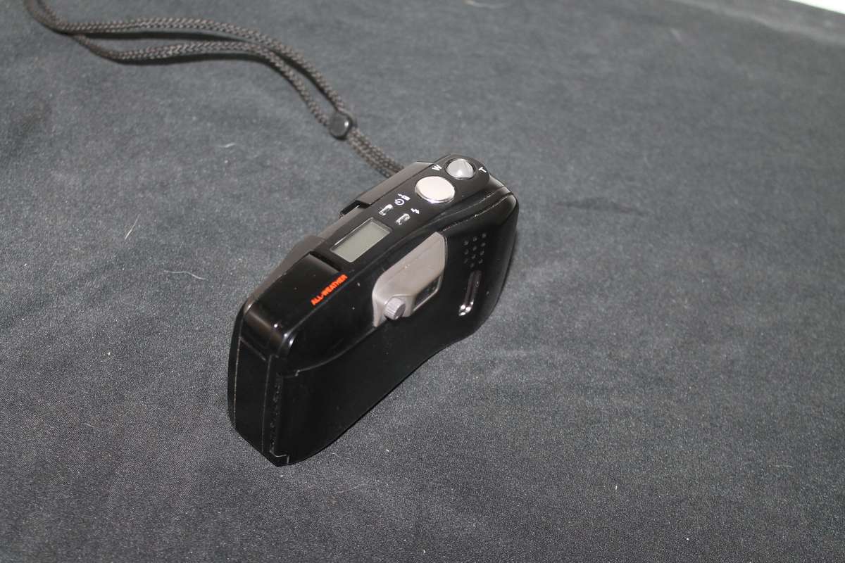 Olympus Zoom 140 Film Camera