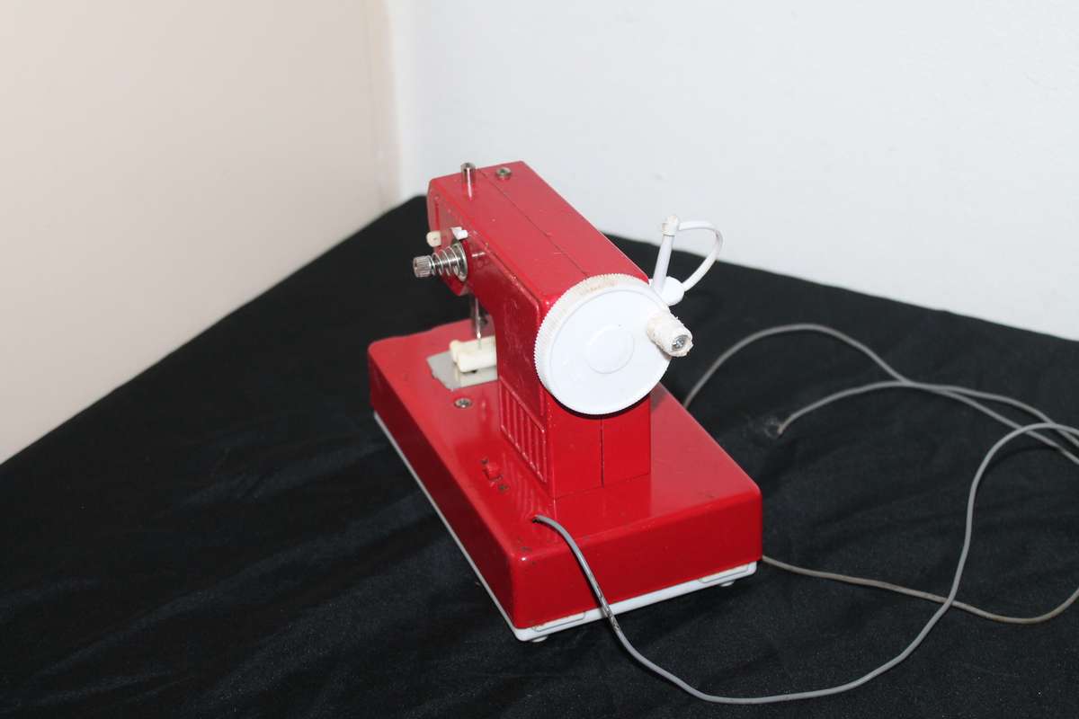 Children's Sewing Machine