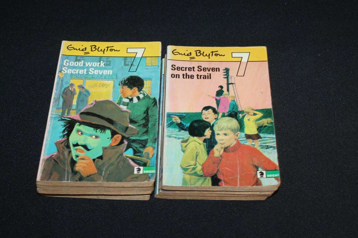 10 Enid Blyton Soft Cover Lot 7