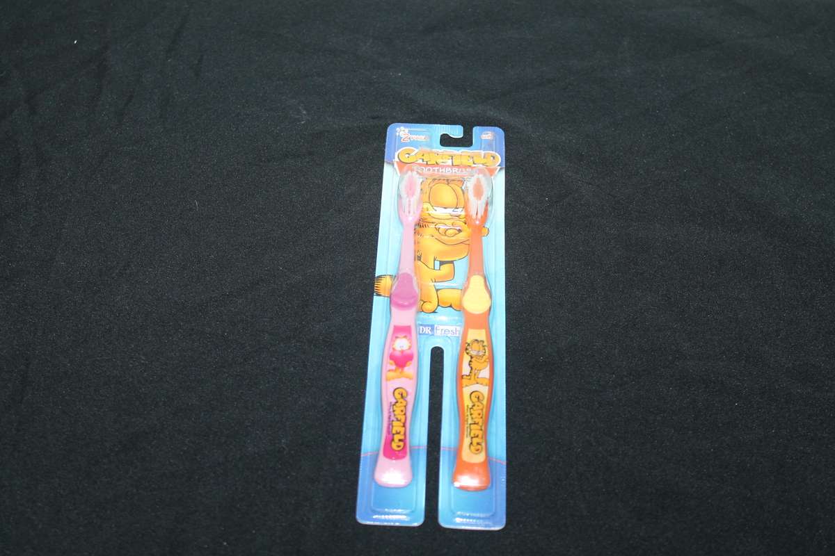 2 Garfield Sealed Toothbrushes