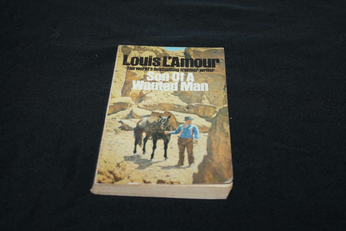4 Louis L'Amour Novels