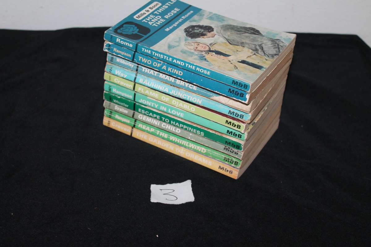 10 Mills and Boon Novels No 3