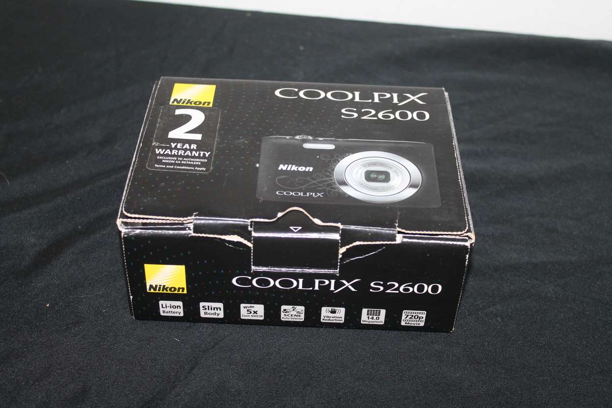 Nikon Coolpix S2600