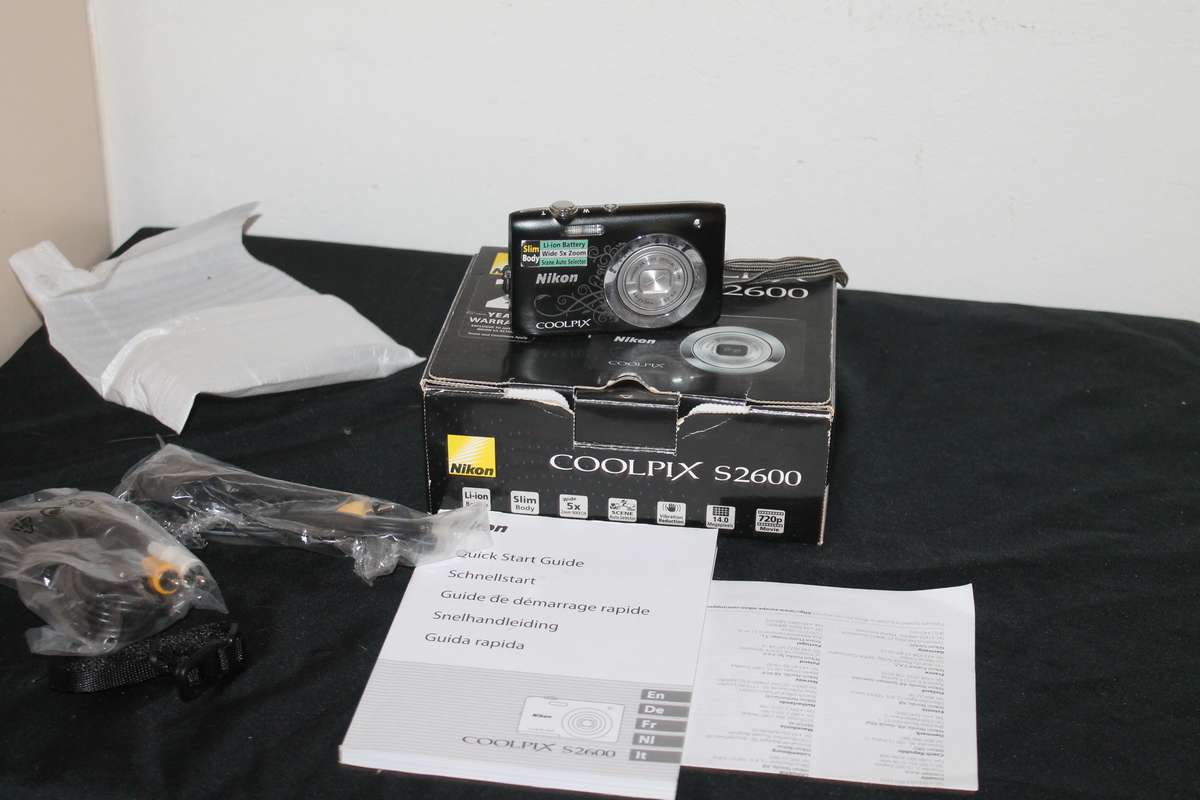Nikon Coolpix S2600