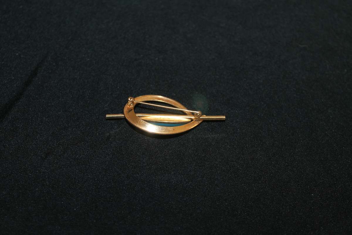 3 Assorted Costume Brooches