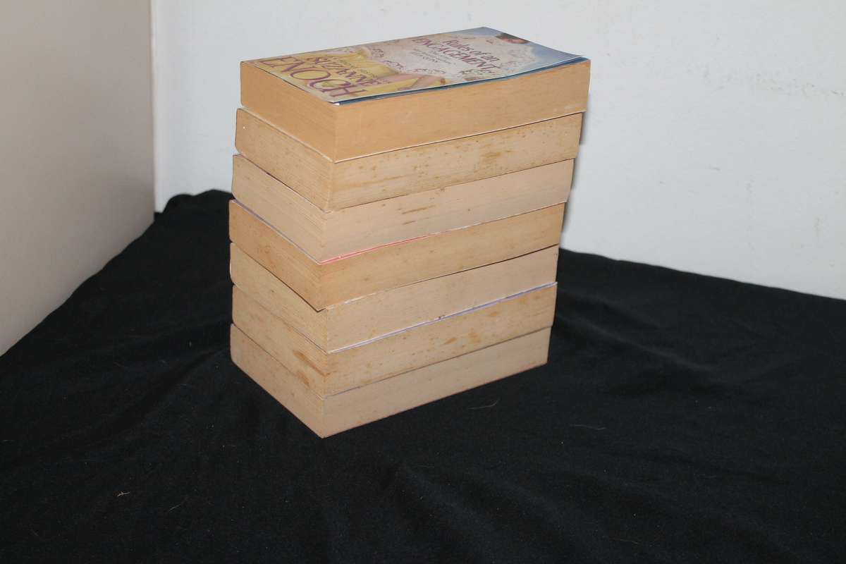 7 Suzanne Enoch Novels