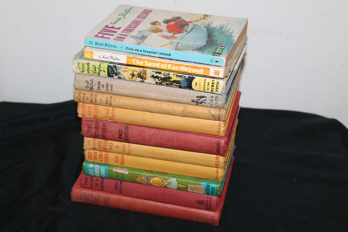 11 Enid Blyton Books