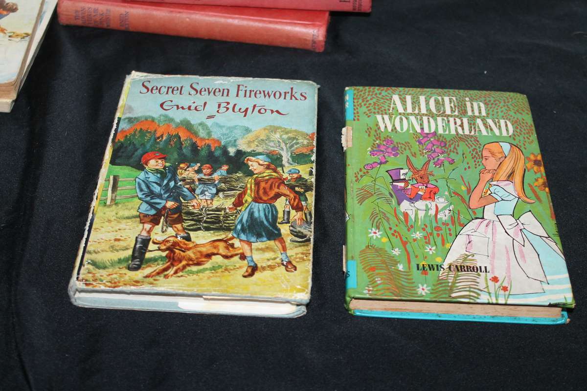 11 Enid Blyton Books