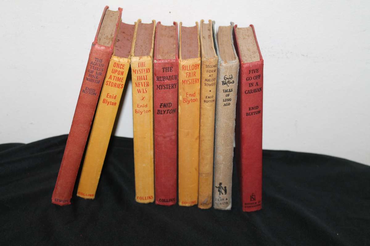 11 Enid Blyton Books