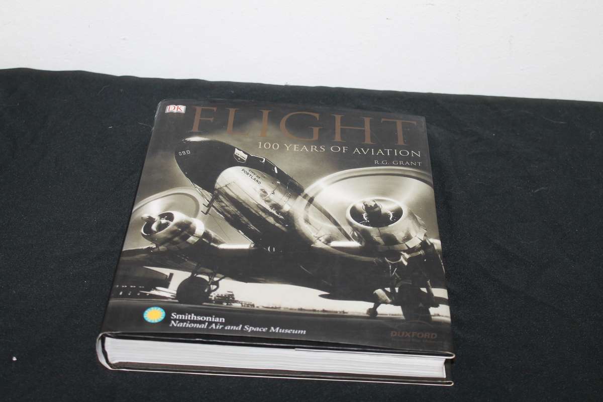 Flight 100 Years of Aviation R G Grant
