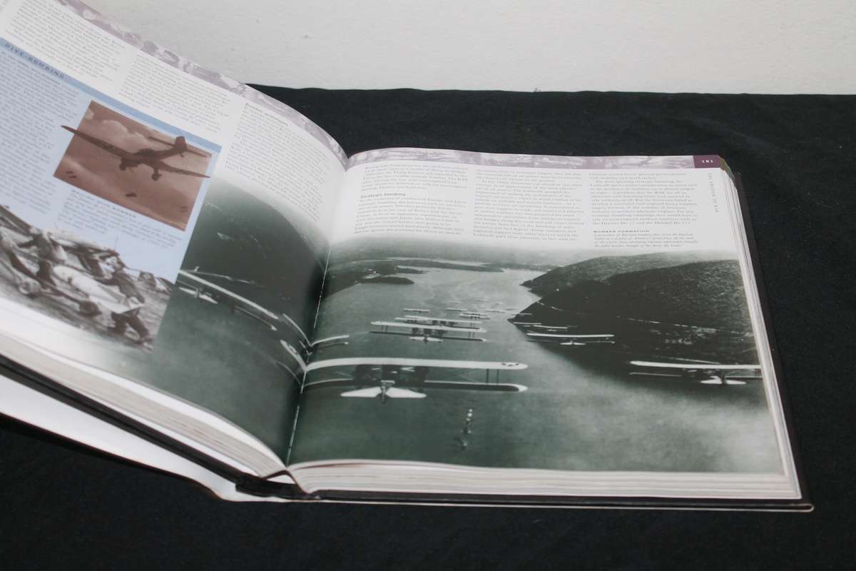 Flight 100 Years of Aviation R G Grant