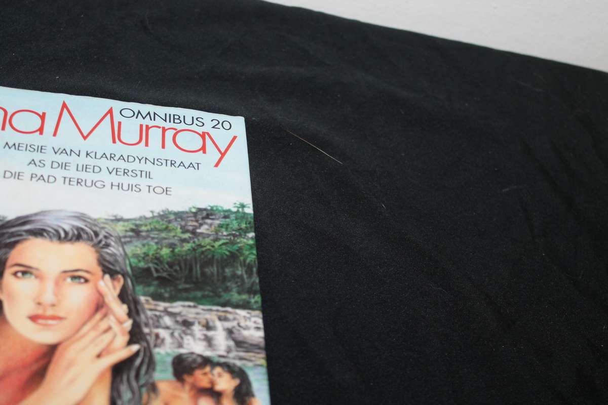 Ena Murray Omnibus No 20