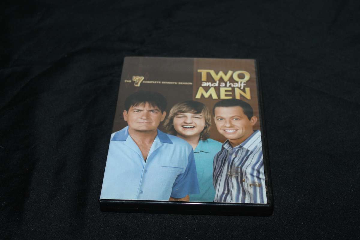 Two and a Half Men Season 7