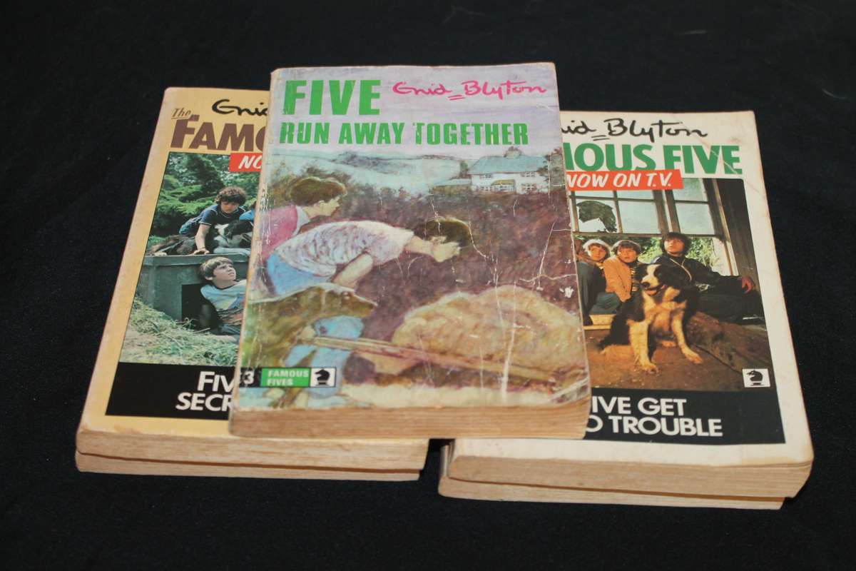 5 Enid Blyton Famous Five Book